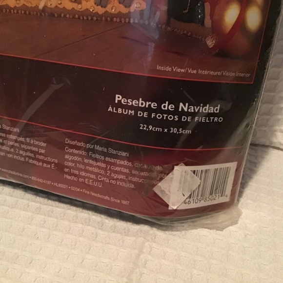 NWT Plaid Bucella Christmas Manger Photo Frame kit - Picture 5 of 6